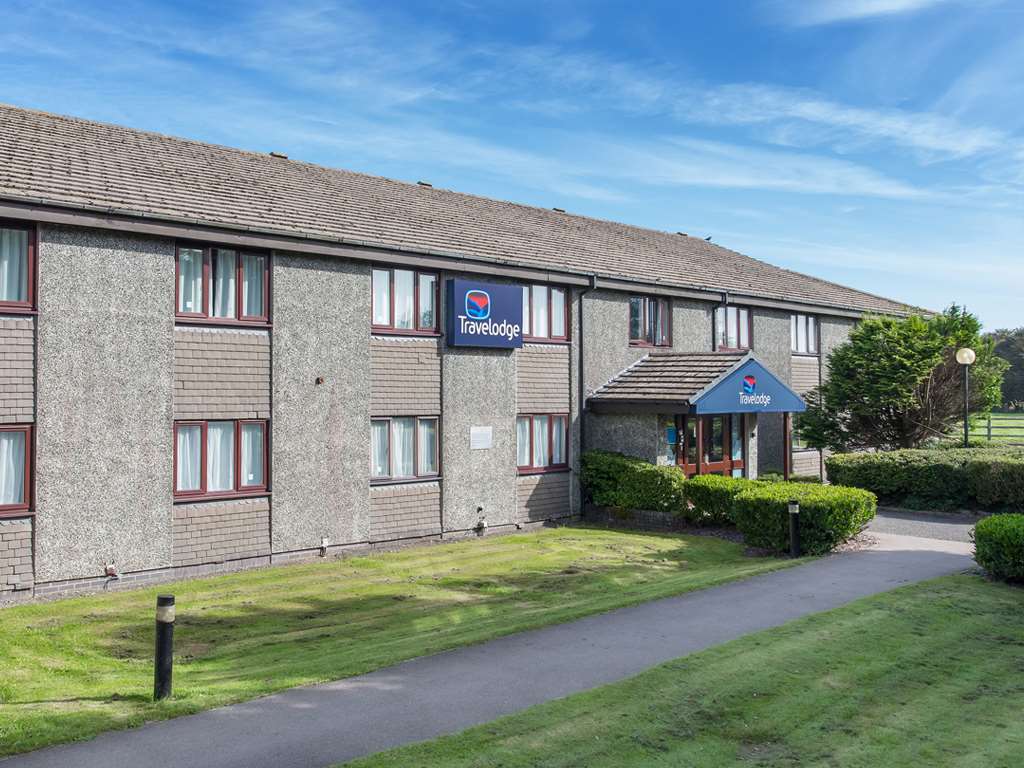 Travelodge Okehampton Sourton Cross Exterior photo
