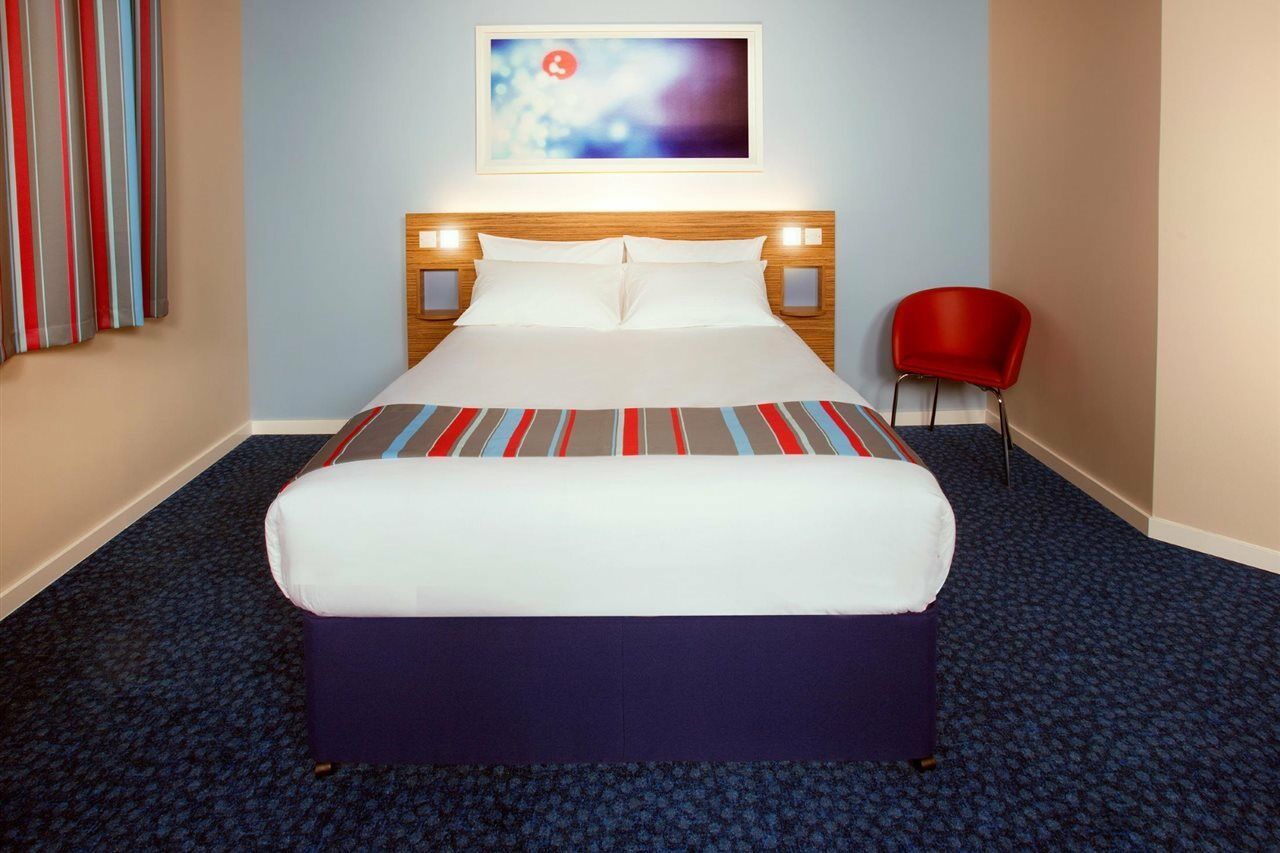Travelodge Okehampton Sourton Cross Exterior photo